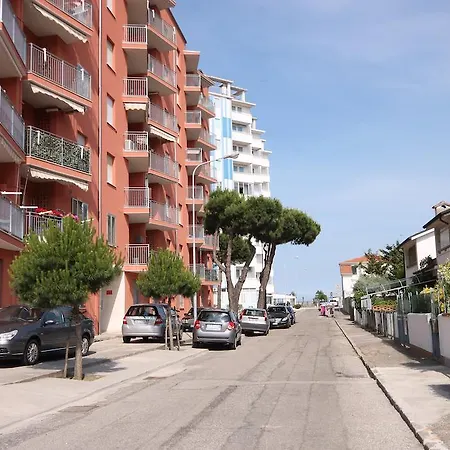 Апартаменты San Remo *